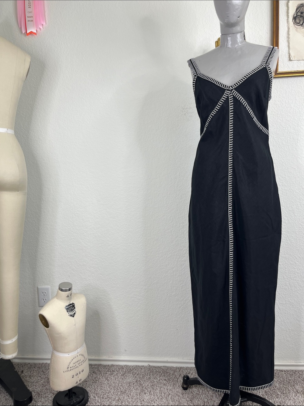 DISSH Bella Maxi Dress Black Stich Contrast V Neck - Picture 2 of 11